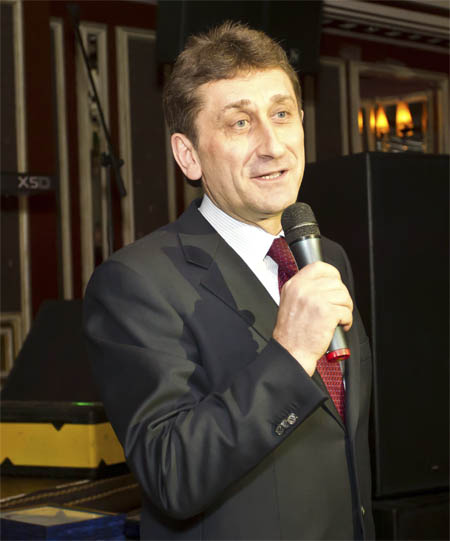 Михаил Шекин